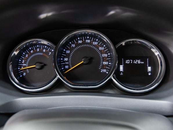 Renault Logan II Рестайлинг с пробегом 2021 года, цена 1 158 000 рублей, 107126 км, седан, Автокод Объявления