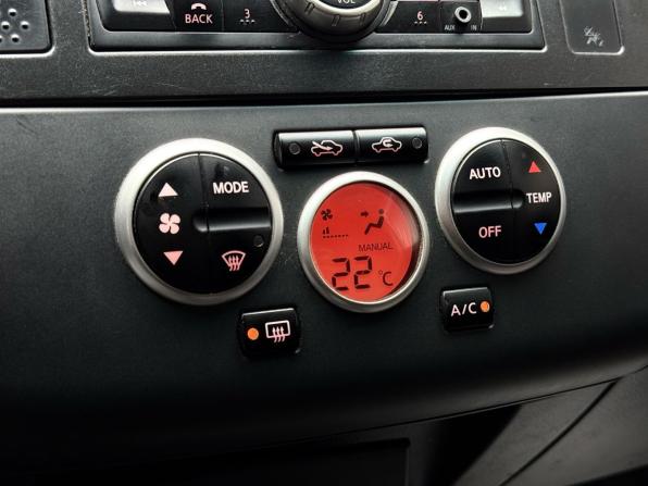 Nissan Tiida I Рестайлинг с пробегом 2011 года, цена 629 000 рублей, 192000 км, хэтчбек, Автокод Объявления