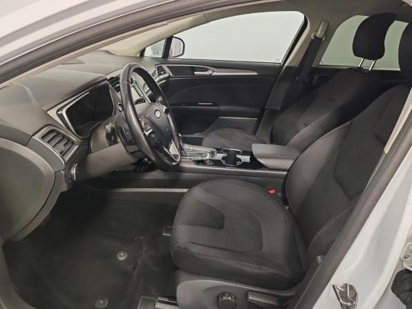 Ford Mondeo V с пробегом 2016 года, цена 1 150 000 рублей, 331236 км, седан, Автокод Объявления