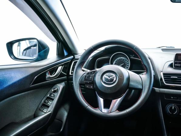 Mazda 3 II (BL) Рестайлинг с пробегом 2013 года, цена 1 245 000 рублей, 113989 км, седан, Автокод Объявления