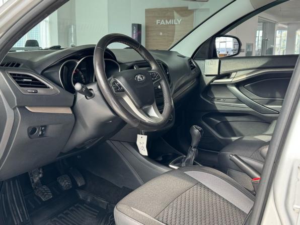 Lada (ВАЗ) Vesta I с пробегом 2022 года, цена 1 096 000 рублей, 107451 км, универсал, Автокод Объявления