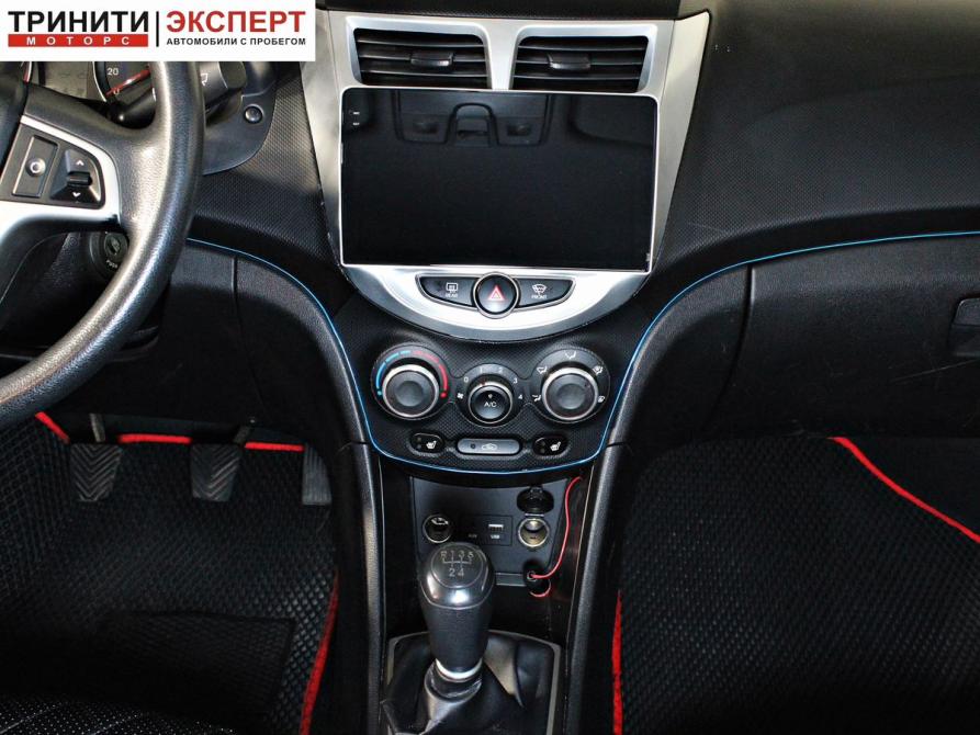 Hyundai Solaris I Рестайлинг Белгород  - изображение 15