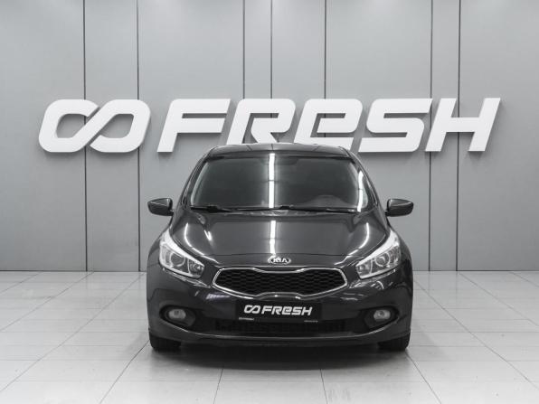 Kia Ceed II с пробегом 2015 года, цена 1 099 000 рублей, 140343 км, хэтчбек, Автокод Объявления