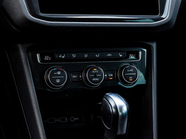 Volkswagen Tiguan II с пробегом 2020 года, цена 3 080 000 рублей, 65488 км, внедорожник, Автокод Объявления