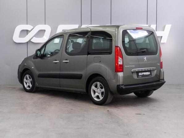 Peugeot Partner II с пробегом 2010 года, цена 849 000 рублей, 192289 км, компактвэн, Автокод Объявления