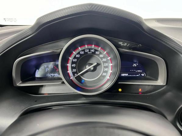 Mazda 3 III (BM) с пробегом 2014 года, цена 1 045 000 рублей, 131000 км, седан, Автокод Объявления