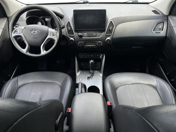 Hyundai ix35 I Рестайлинг с пробегом 2015 года, цена 1 420 000 рублей, 215784 км, внедорожник, Автокод Объявления