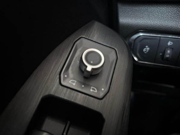 Haval Jolion I Рестайлинг с пробегом 2023 года, цена 1 999 000 рублей, 101600 км, внедорожник, Автокод Объявления