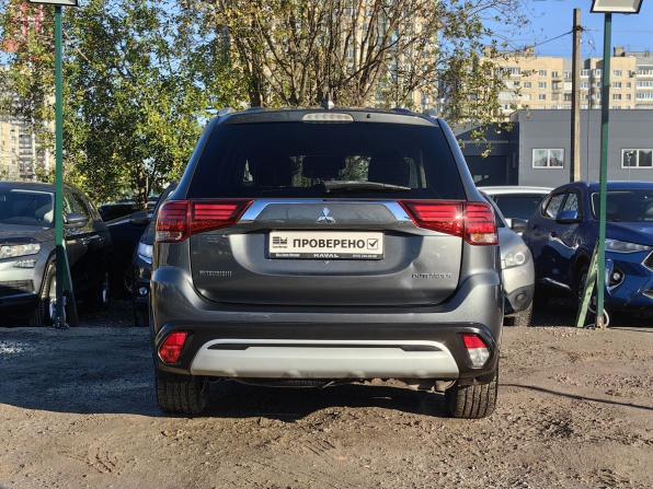 Mitsubishi Outlander III Рестайлинг 3 с пробегом 2019 года, цена 1 849 000 рублей, 154733 км, внедорожник, Автокод Объявления