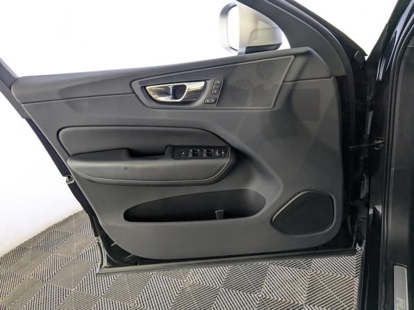 Volvo XC60 II с пробегом 2018 года, цена 3 300 000 рублей, 101399 км, внедорожник, Автокод Объявления