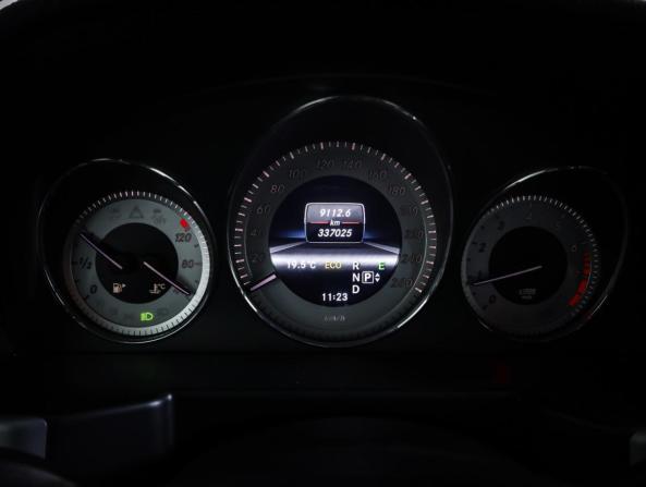 Mercedes-Benz GLK-Класс I (X204) Рестайлинг с пробегом 2012 года, цена 1 390 000 рублей, 337024 км, внедорожник, Автокод Объявления