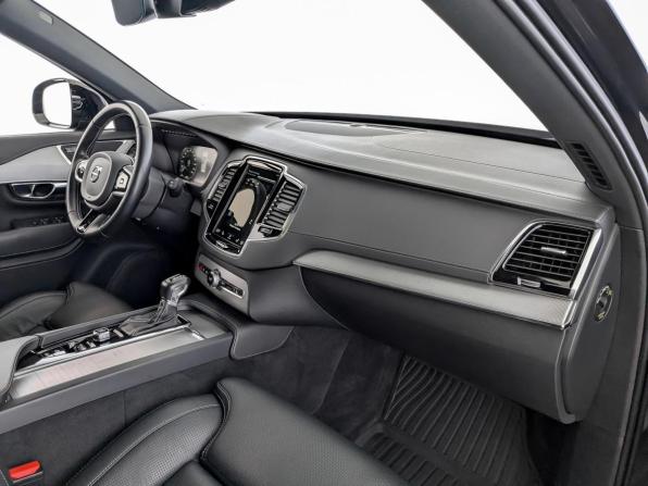 Volvo V90 II Рестайлинг с пробегом 2021 года, цена 5 290 000 рублей, 86755 км, универсал, Автокод Объявления