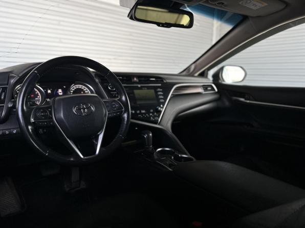 Toyota Camry VIII (XV70) с пробегом 2018 года, цена 2 175 000 рублей, 238690 км, седан, Автокод Объявления