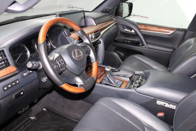 Lexus LX III Рестайлинг 2 с пробегом 2020 года, цена 10 900 000 рублей, 67214 км, внедорожник, Автокод Объявления