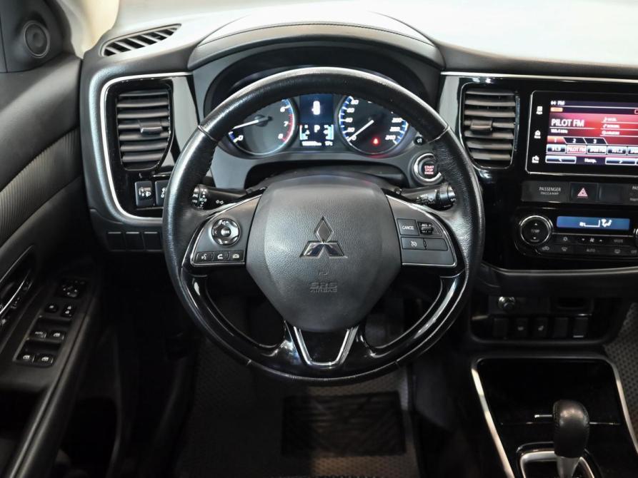 Mitsubishi Outlander III Рестайлинг 3 Екатеринбург  - изображение 18