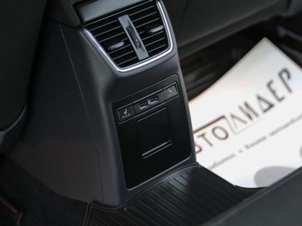 Skoda Octavia III (A7) Рестайлинг с пробегом 2019 года, цена 1 239 000 рублей, 75000 км, лифтбек, Автокод Объявления