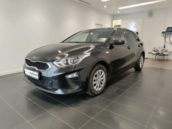 Kia Ceed III с пробегом 2018 года, цена 1 469 000 рублей, 45611 км, хэтчбек, Автокод Объявления