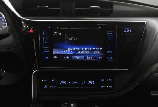 Toyota Corolla XI (E160 E170 E180) Рестайлинг 1 с пробегом 2017 года, цена 1 400 000 рублей, 204648 км, седан, Автокод Объявления