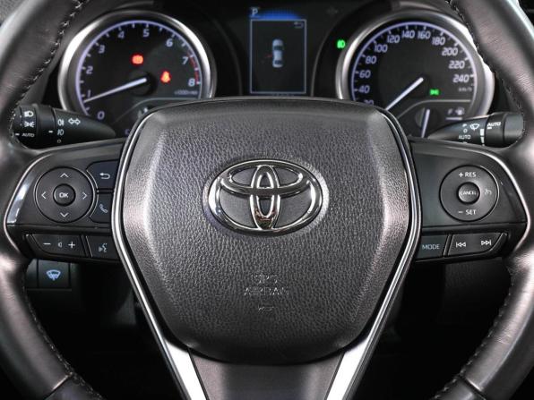 Toyota Camry VIII (XV70) Рестайлинг с пробегом 2021 года, цена 2 679 000 рублей, 50551 км, седан, Автокод Объявления