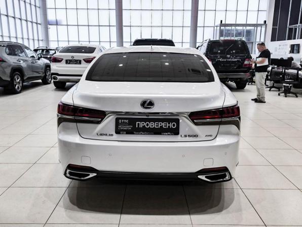 Lexus LS V с пробегом 2018 года, цена 5 550 000 рублей, 118016 км, седан, Автокод Объявления
