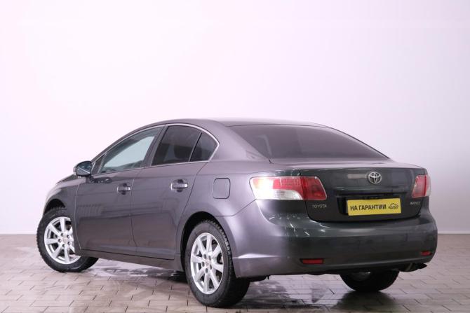 Toyota Avensis III с пробегом 2009 года, цена 1 049 000 рублей, 370000 км, седан, Автокод Объявления