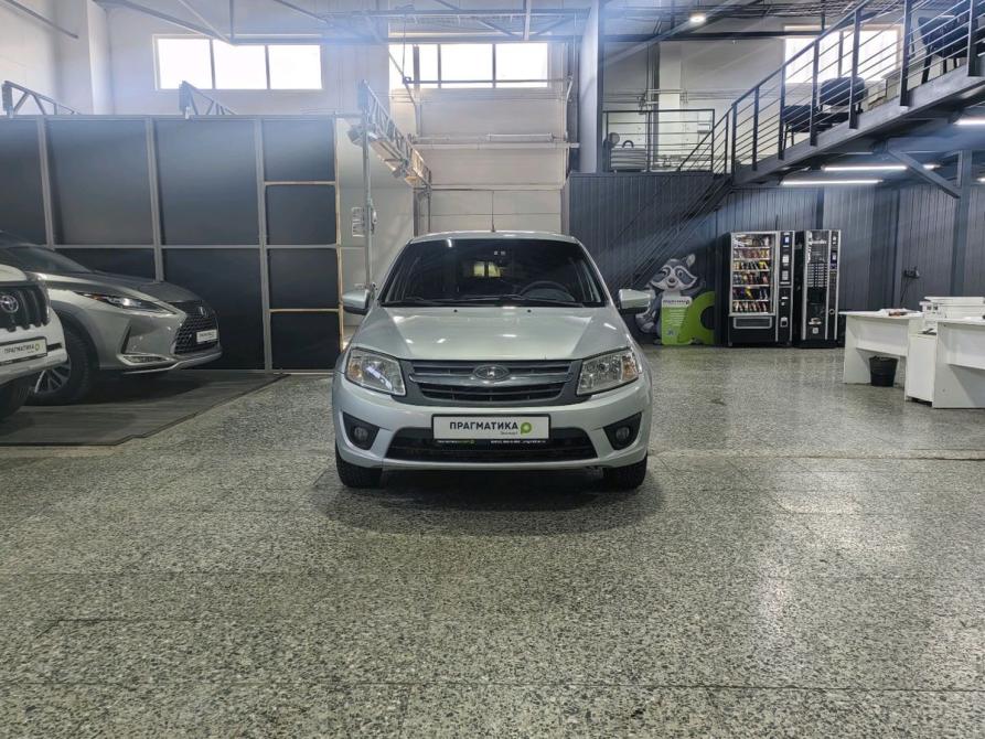 Lada (ВАЗ) Granta I Санкт-Петербург  - изображение 2