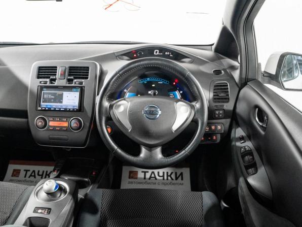 Nissan Leaf I (ZE0/AZE0) с пробегом 2012 года, цена 760 000 рублей, 82608 км, хэтчбек, Автокод Объявления