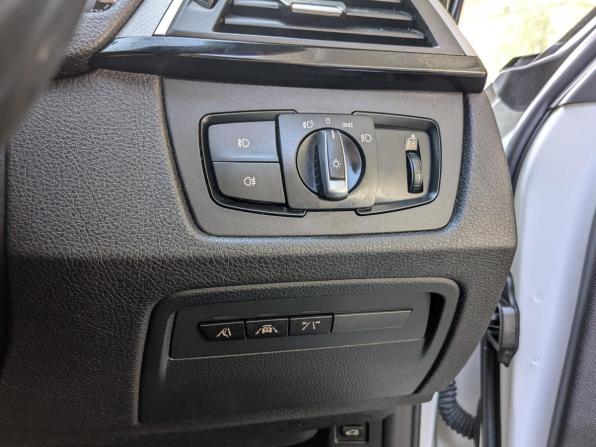BMW 3 серии VI (F3x) Рестайлинг с пробегом 2016 года, цена 1 894 900 рублей, 96500 км, седан, Автокод Объявления