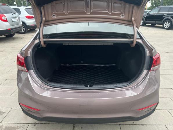 Hyundai Solaris II с пробегом 2018 года, цена 1 450 000 рублей, 114142 км, седан, Автокод Объявления