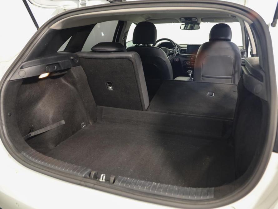 Kia Ceed III Санкт-Петербург  - изображение 27