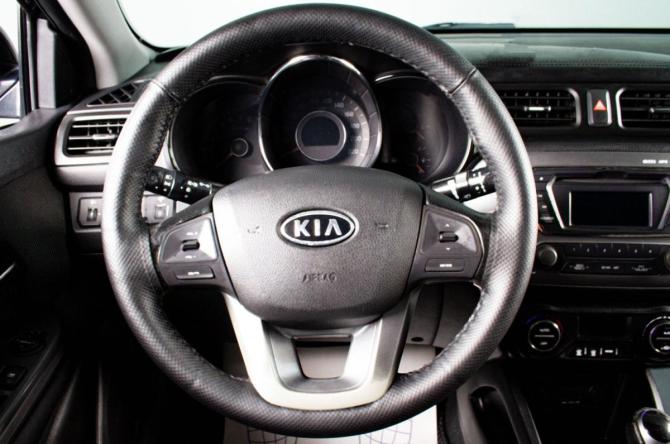 Kia Rio III с пробегом 2012 года, цена 899 000 рублей, 238500 км, седан, Автокод Объявления