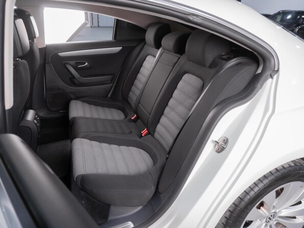 Volkswagen Passat CC I Рестайлинг с пробегом 2012 года, цена 1 249 000 рублей, 213481 км, седан, Автокод Объявления