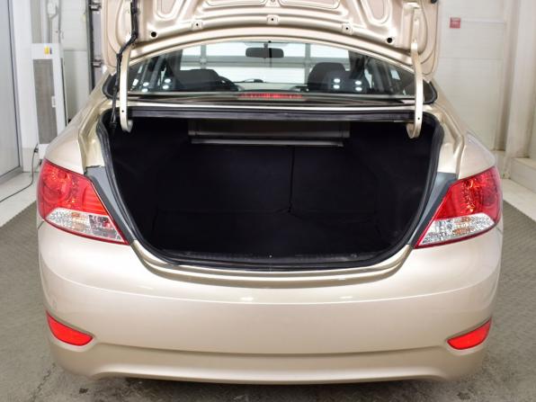 Hyundai Solaris I с пробегом 2011 года, цена 1 049 995 рублей, 97725 км, седан, Автокод Объявления