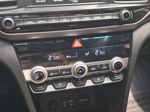 Hyundai Elantra VI (AD) Рестайлинг с пробегом 2020 года, цена 1 585 000 рублей, 118279 км, седан, Автокод Объявления