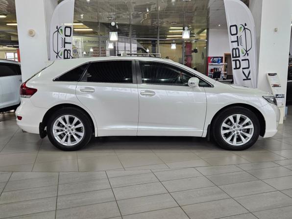 Toyota Venza I Рестайлинг с пробегом 2013 года, цена 2 190 000 рублей, 266685 км, внедорожник, Автокод Объявления