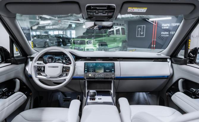 Новый Land Rover Range Rover V 2026 года, цена 35 500 000 рублей, внедорожник, Автокод Объявления