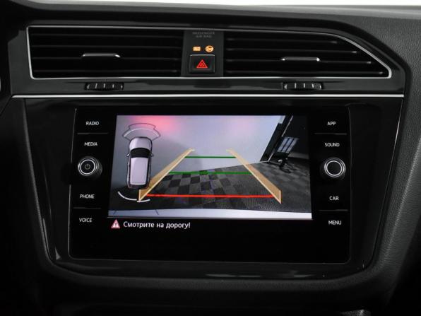 Volkswagen Tiguan II с пробегом 2018 года, цена 2 720 000 рублей, 59000 км, внедорожник, Автокод Объявления