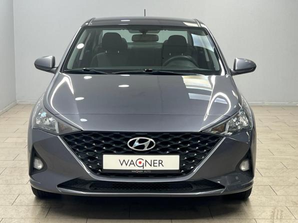Hyundai Solaris II Рестайлинг с пробегом 2021 года, цена 1 520 000 рублей, 128060 км, седан, Автокод Объявления