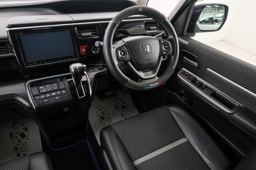 Honda Stepwgn V Красноярск  - изображение 10