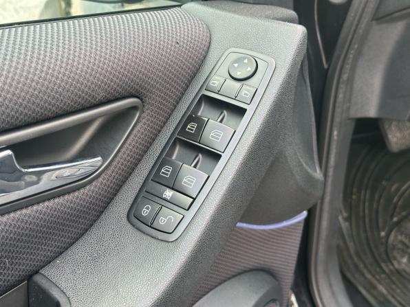 Mercedes-Benz B-Класс I (W245) Рестайлинг с пробегом 2010 года, цена 787 000 рублей, 224000 км, хэтчбек, Автокод Объявления