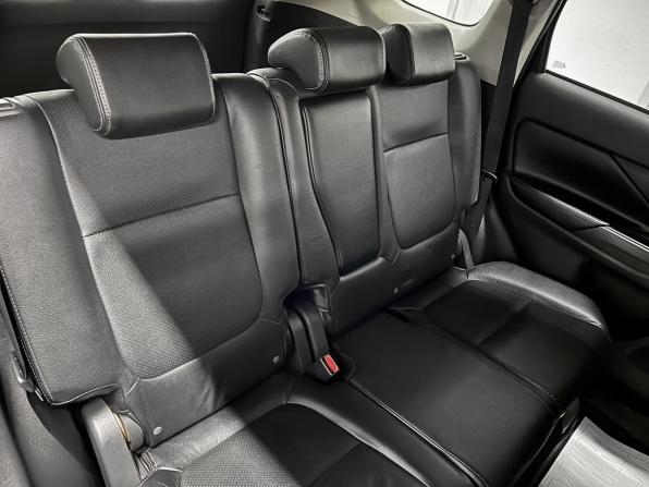 Mitsubishi Outlander III с пробегом 2012 года, цена 1 525 000 рублей, 175084 км, внедорожник, Автокод Объявления