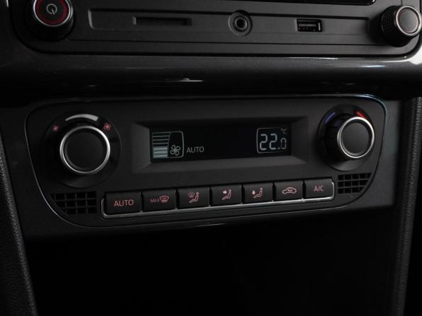 Volkswagen Polo V Рестайлинг с пробегом 2019 года, цена 1 804 000 рублей, 19028 км, седан, Автокод Объявления