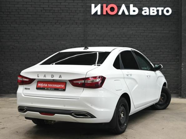 Lada (ВАЗ) Vesta I Рестайлинг (NG) с пробегом 2023 года, цена 1 300 000 рублей, 45552 км, седан, Автокод Объявления