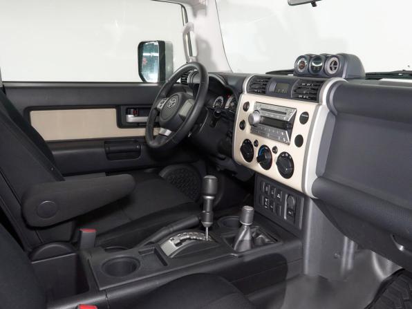 Toyota FJ Cruiser с пробегом 2008 года, цена 2 587 200 рублей, 198000 км, внедорожник, Автокод Объявления