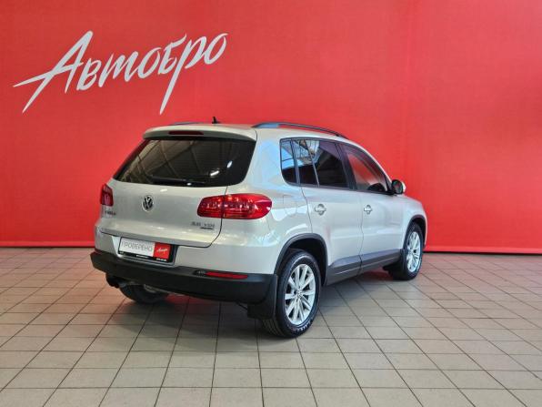 Volkswagen Tiguan I Рестайлинг с пробегом 2012 года, цена 1 327 000 рублей, 173358 км, внедорожник, Автокод Объявления