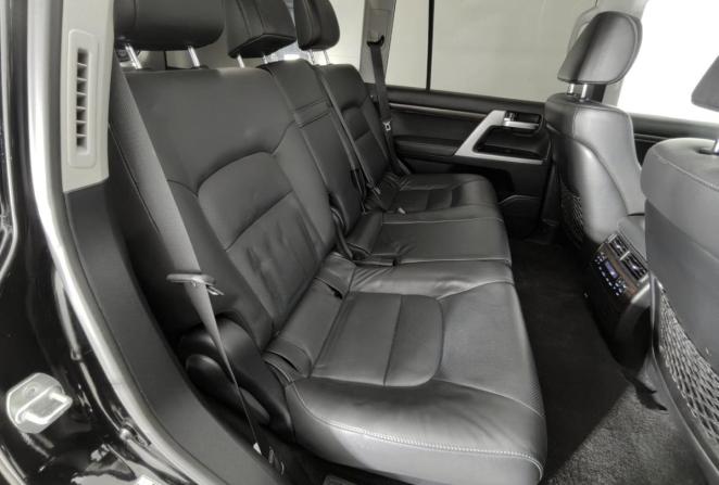Toyota Land Cruiser 200 Series Рестайлинг 2 с пробегом 2015 года, цена 6 720 000 рублей, 69560 км, внедорожник, Автокод Объявления