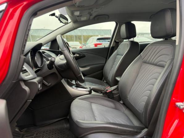 Opel Astra J Рестайлинг с пробегом 2013 года, цена 720 000 рублей, 146000 км, хэтчбек, Автокод Объявления