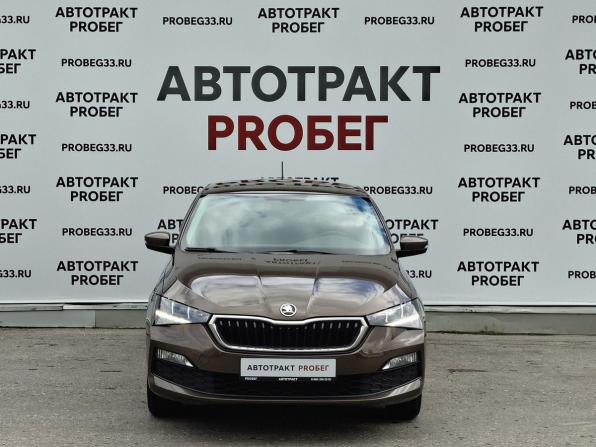 Skoda Rapid II с пробегом 2020 года, цена 1 349 000 рублей, 114000 км, лифтбек, Автокод Объявления