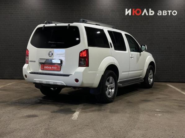 Nissan Pathfinder III Рестайлинг с пробегом 2012 года, цена 1 800 000 рублей, 170705 км, внедорожник, Автокод Объявления