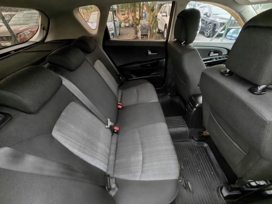 Kia Ceed I Рестайлинг Санкт-Петербург  - изображение 13